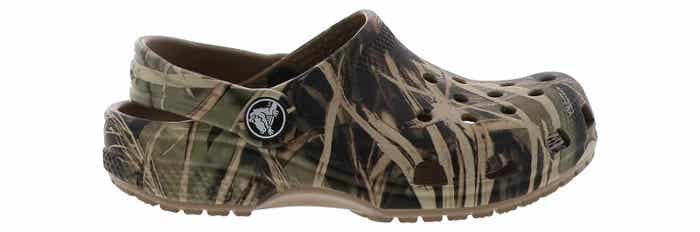 Anillo XV Años de Corona con Piedras Multicolor de Oro Laminado 14K