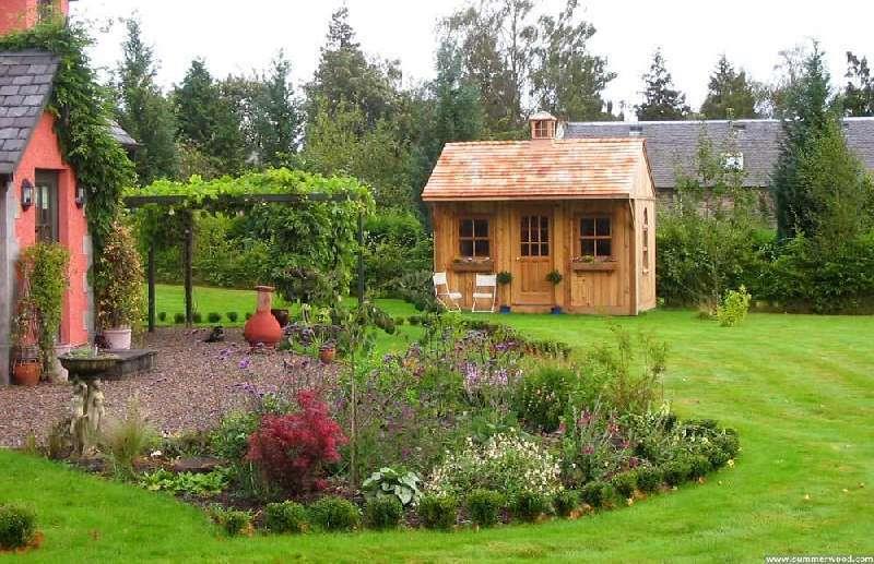 Anillo Alianza con Piedras Blancas de Oro Laminado 14k