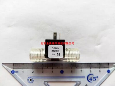 Anillo con Diseño de Perlas Blancas Colgantes en Oro Laminado 14K Sistema Ajustable