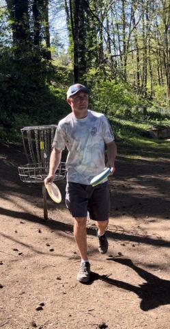 [MP-44029-C] Anillo Diseño de Corazon con Surcos Entrelazados en Oro Laminado 14K